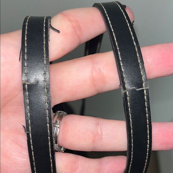 Etienne Aigner Black Shoulder Bag Sleek Structured Design - Picture 6 of 12